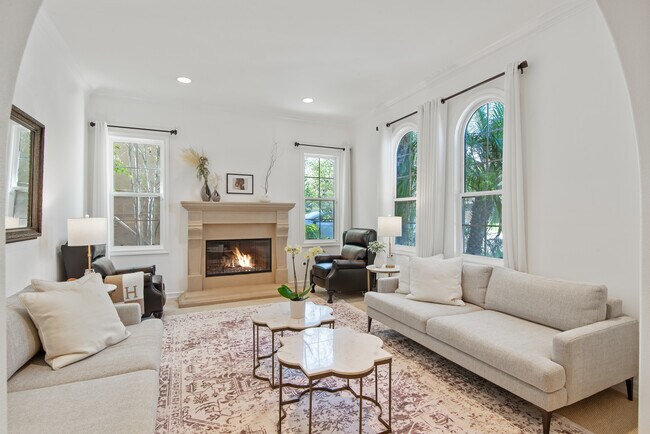 Foto del edificio - 8005 S Bell Crest Dr