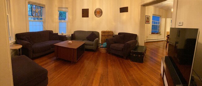 Living room - 78 Orchard St