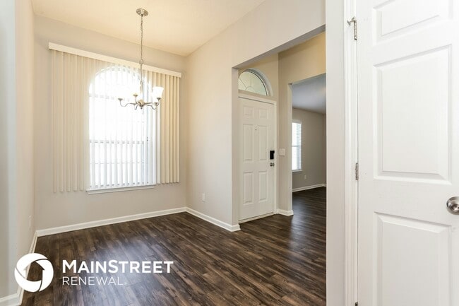Building Photo - 3757 Woodbriar Dr