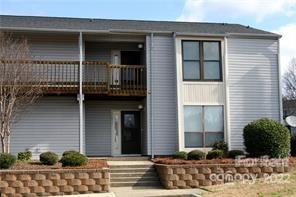Foto principal - 11011 Harrowfield Rd