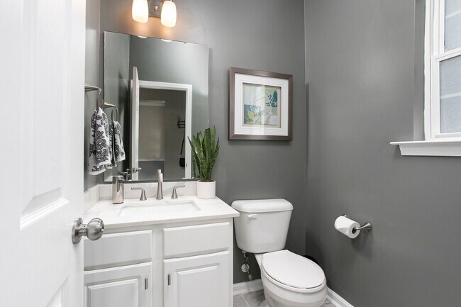 Photo - 3 Bd / 2.5 Bth townhouse in SW Durham Aubu...