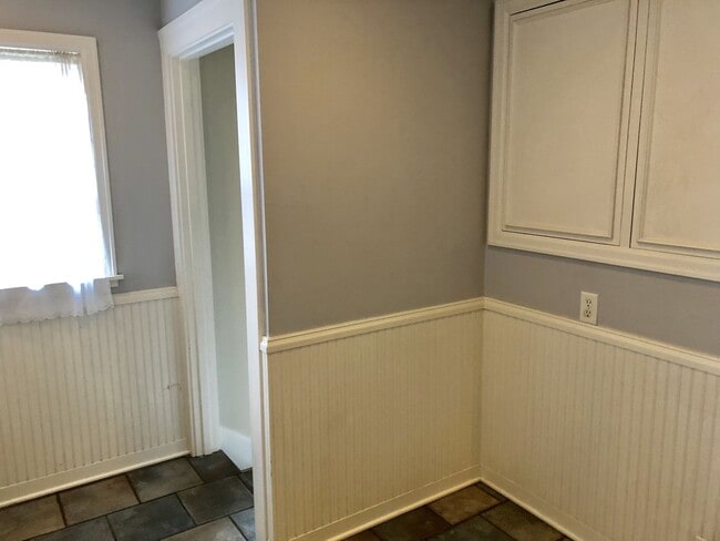 Building Photo - Gorgeous NE Portland Home!