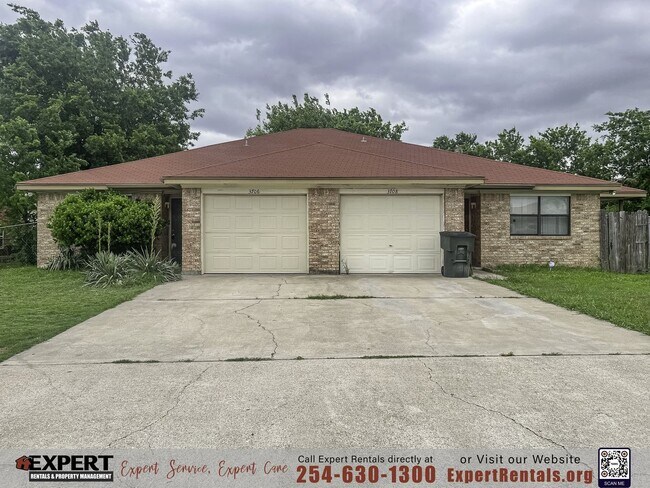 Foto del edificio - 3706 Hereford Ln
