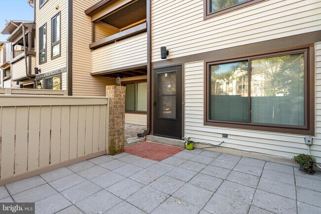 Foto del edificio - 9410 Walburg Way