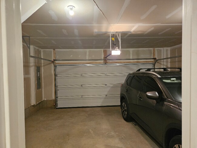 Foto del edificio - 7232 Contee Rd