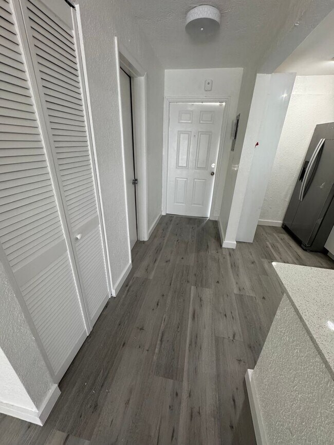 Photo - 8650 SW 67 Avenue Apartment