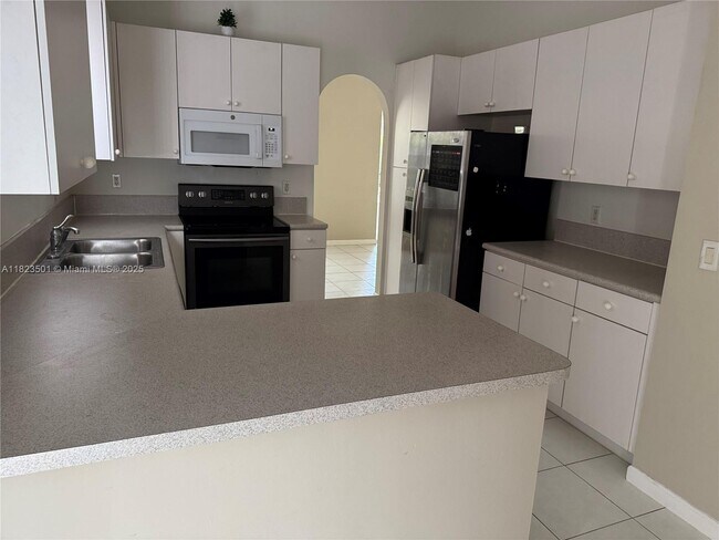 Foto del edificio - 3845 NW 43rd Ter