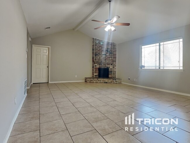 Building Photo - 5515 Fallengate Dr