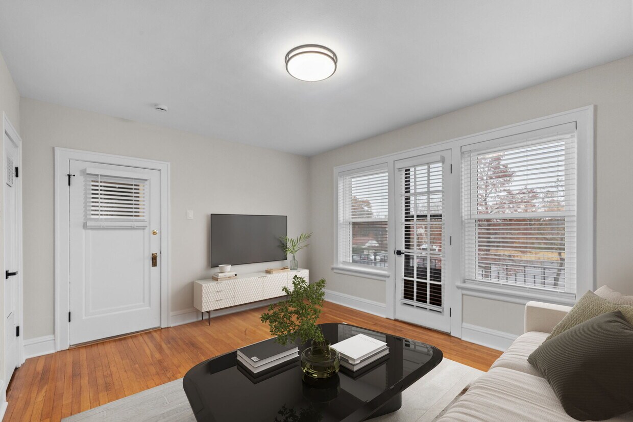 Foto principal - 6340 Northwood Ave