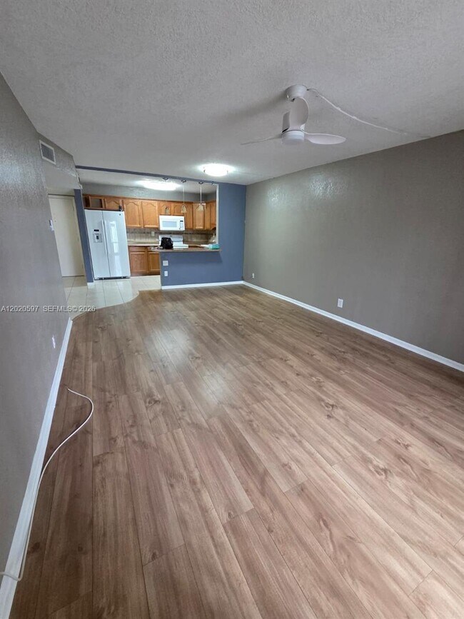 Building Photo - 4133 NW 88th Ave