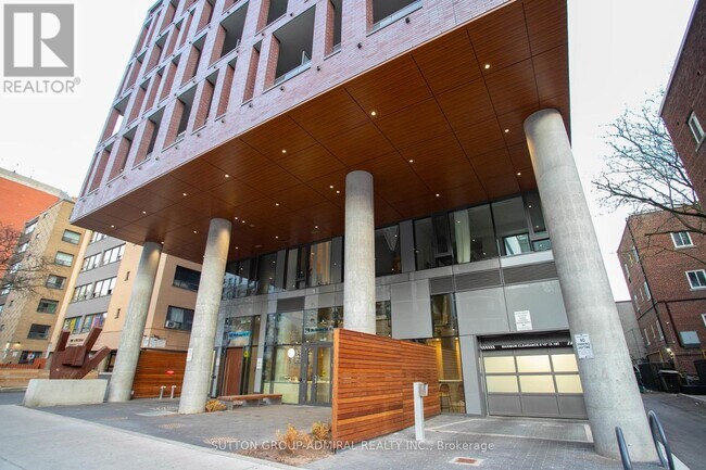 Building Photo - 81 Wellesley St E