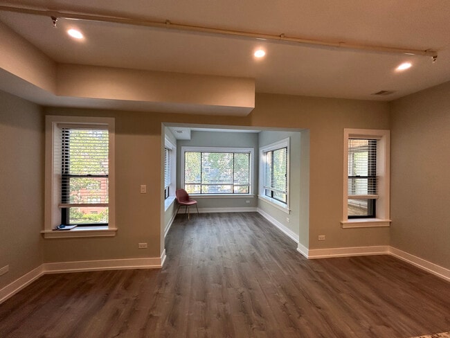 Foto del edificio - 1000 Crain St