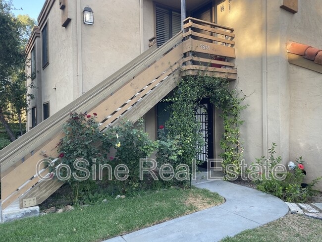 Building Photo - 9885 Scripps Westview Way