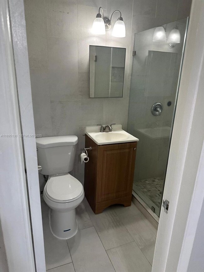 Building Photo - 1708 NE 20th Ave