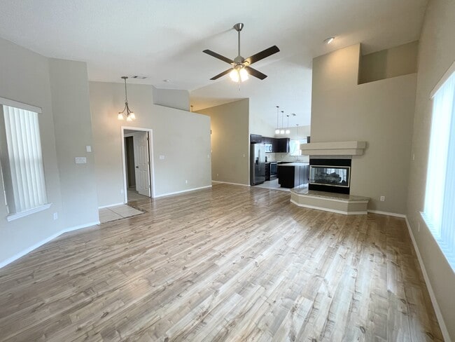 Building Photo - 8601 Coppell Ct NE