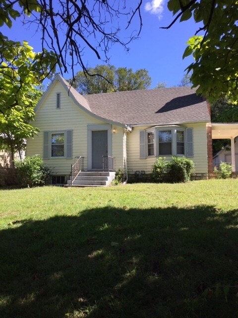 Primary Photo - 2316 SE Ohio Ave