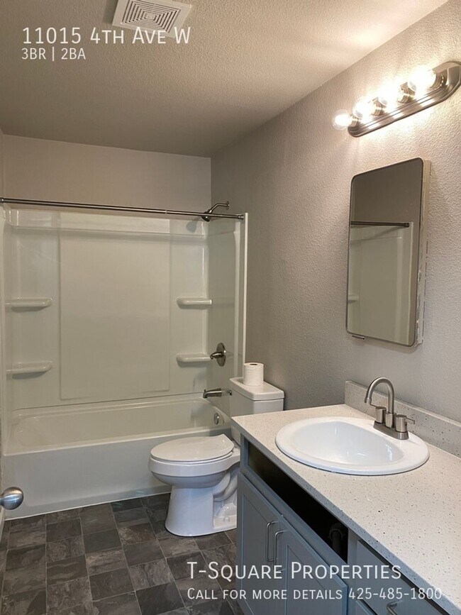 Building Photo - Holiday Special! No Rent Payment Until Jan...