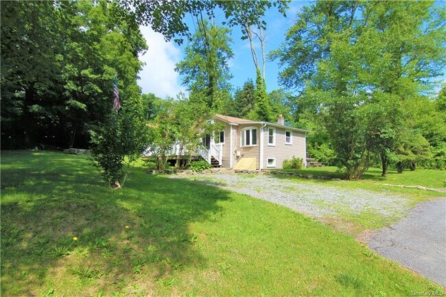 Building Photo - 19 Ontario Rd