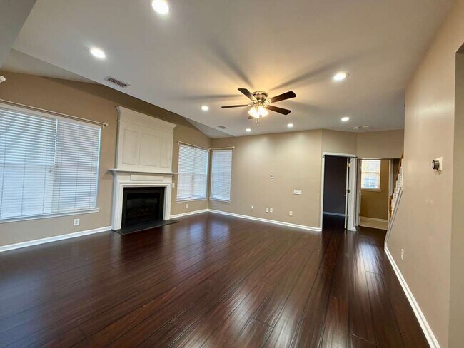 Foto del edificio - 12143 Humboldt Dr