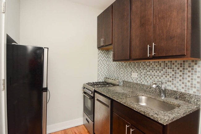 Building Photo - 2913 N Mildred