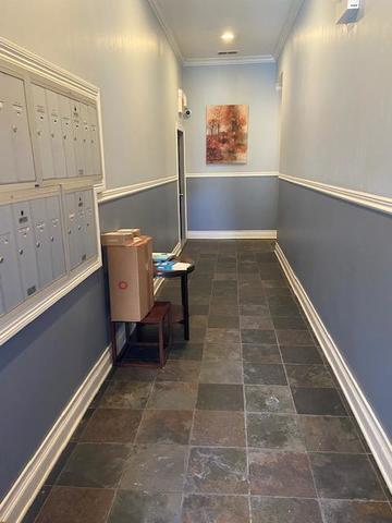 Foto principal - 5300 N Lincoln Ave