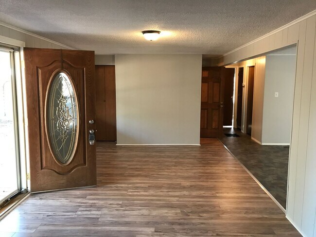 Foto del edificio - 3BR Home in Maiden on 1.85 Acres