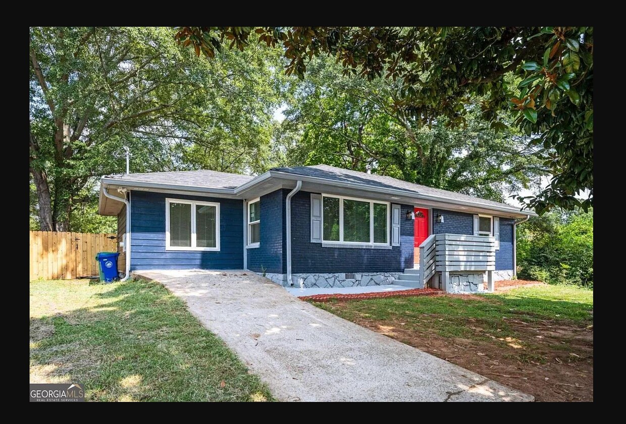 2247 Ousley Ct, Decatur, GA 30032 House Rental in Decatur, GA