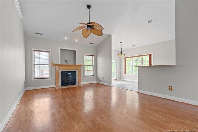 Foto del edificio - 109 Canyon Ct