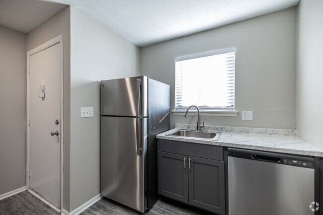 STUDIO - 432SF - Hideaway