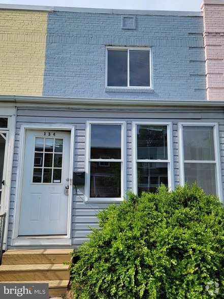 Building Photo - 134 Lynhaven Dr