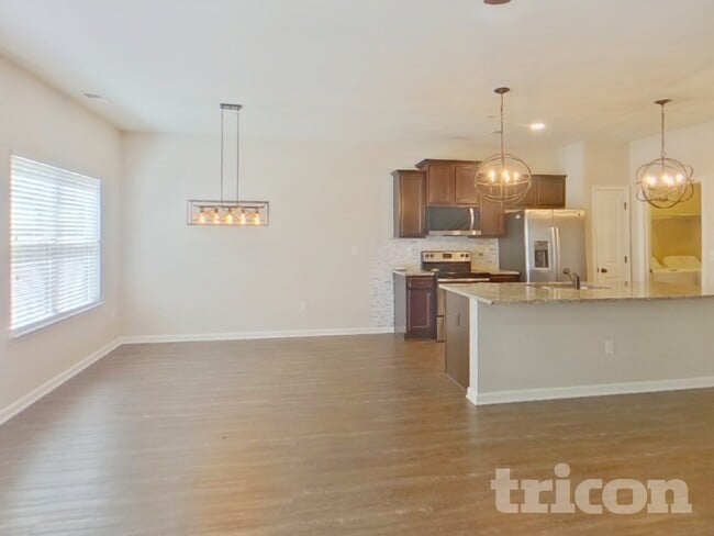 Building Photo - 7817 Rock Rose Ln