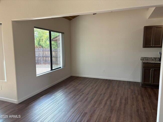 Building Photo - 180 Andante Dr