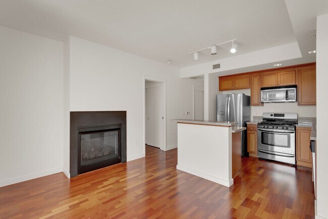 Building Photo - Live Your Best Life In this Charming One B...