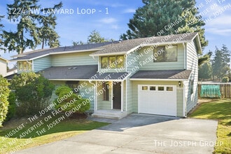 Building Photo - 1224 NW Lanyard Loop