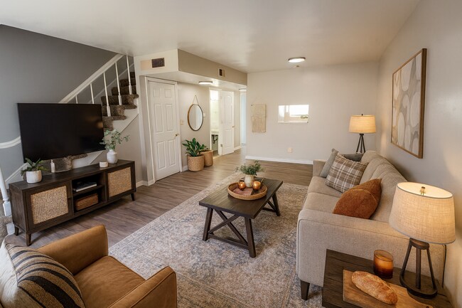 Building Photo - Immediate Move-In! Spacious 2-Bedroom Apartments Near Downtown | $100 Deposit