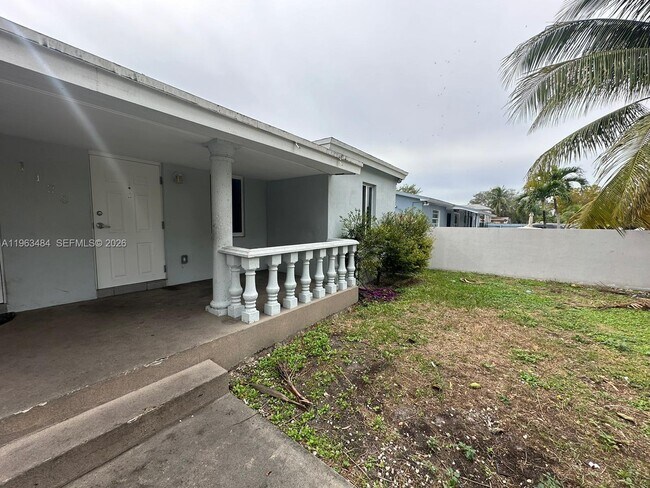 Foto del edificio - 1128 NW 101st St