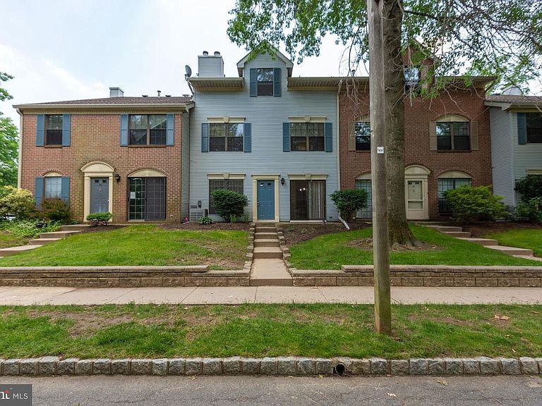 71 Drewes Ct, Trenton, NJ 08648 Townhome Rentals in Trenton NJ