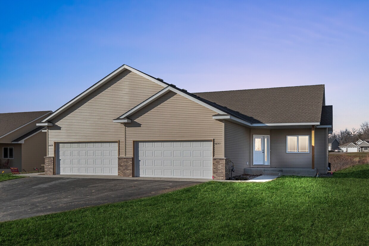 631 Amber Ln, Buffalo, MN 55313 Townhome Rentals in Buffalo MN