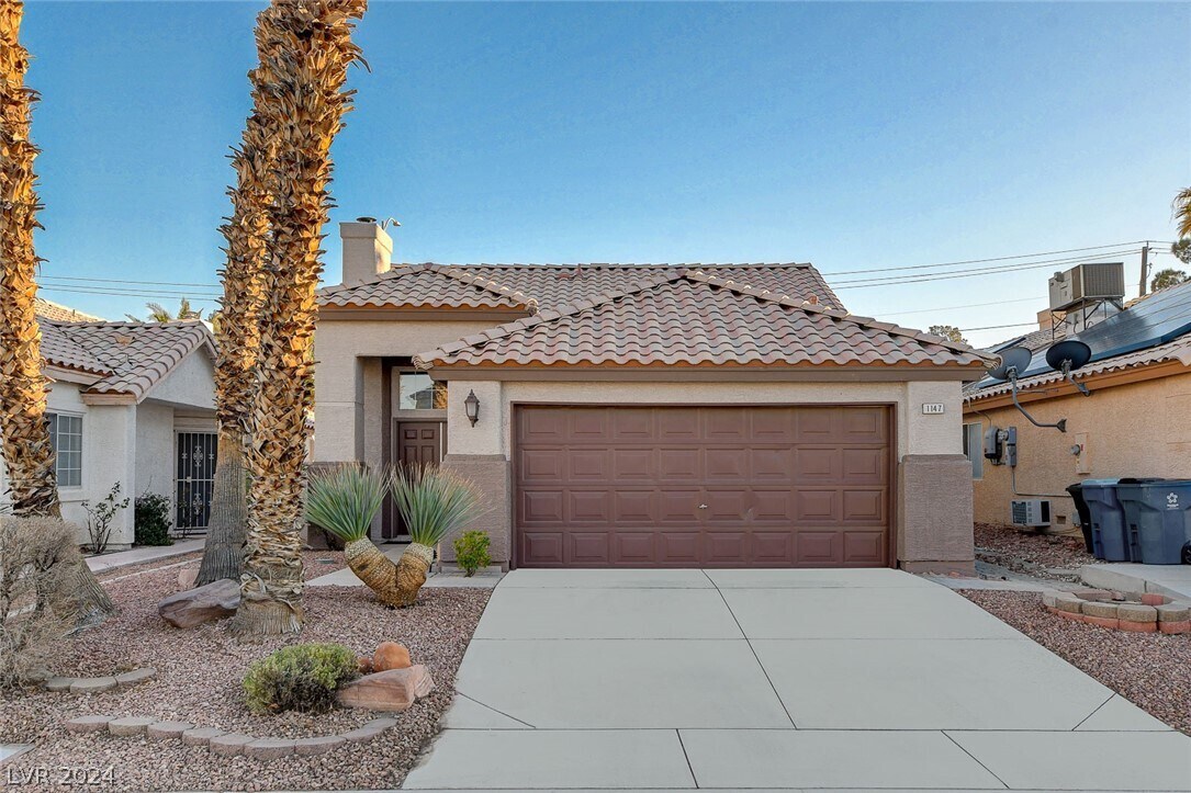 Primary Photo - 1147 Overture Dr