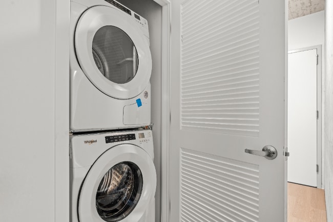 Foto del edificio - 1427 S Wabash Ave