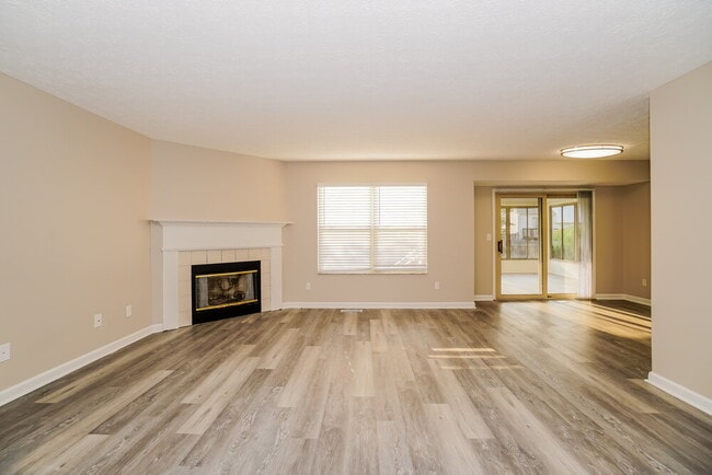 Building Photo - 1097 Leclerc Pl