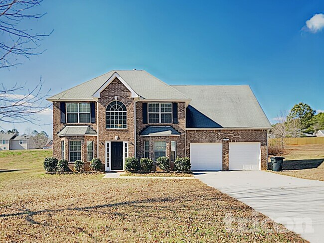 Building Photo - 1005 Maris Ln