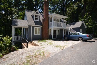 Building Photo - 547 Lockhart Rd