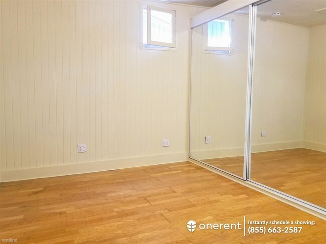 Building Photo - 1 br, 1 bath Townhome - 5250 A Boyd Avenue -