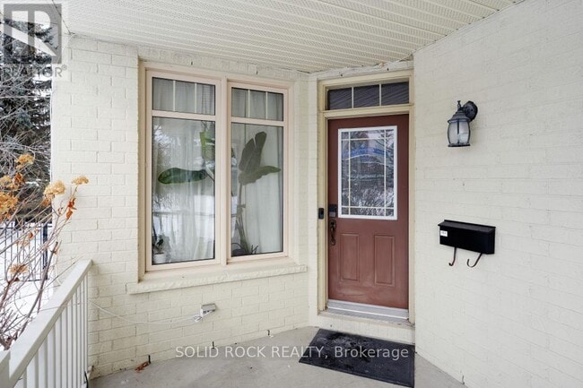 Building Photo - 801 Feather Moss Way