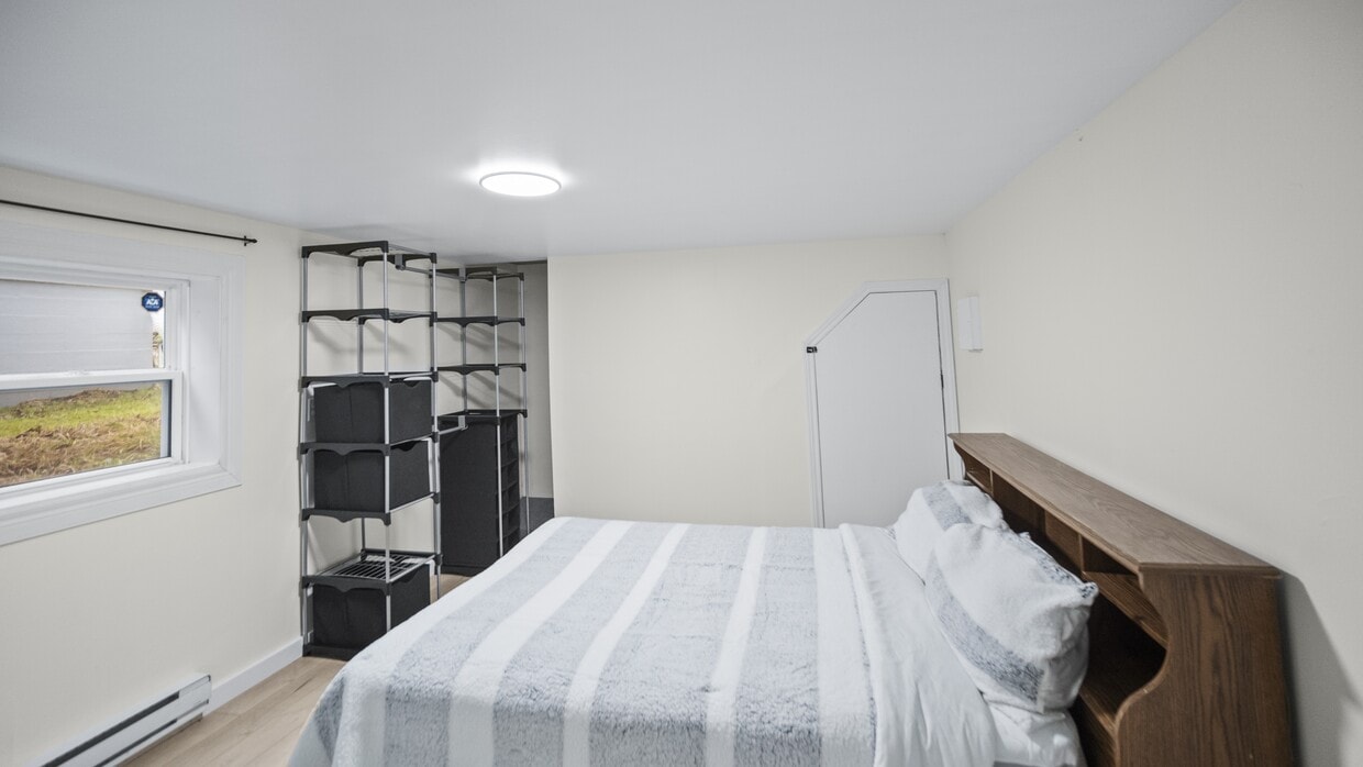 Primary Photo - 23 Wexford St