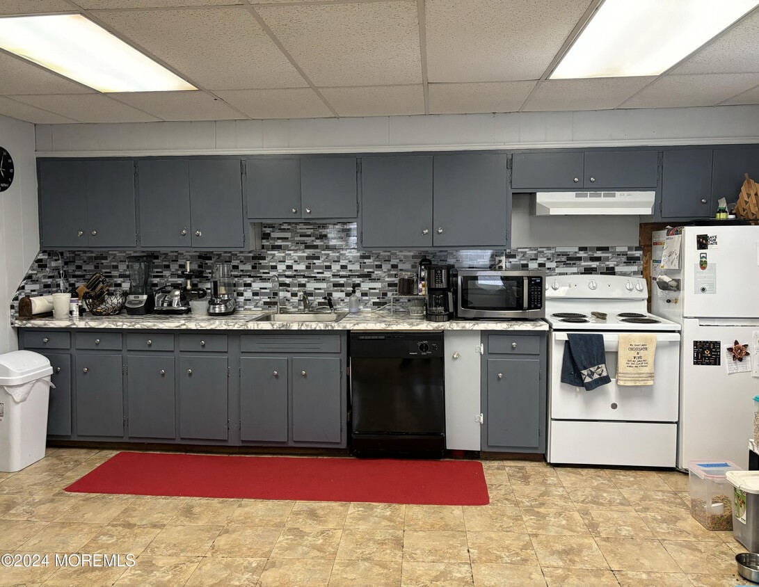 Foto principal - 337 Iron Ore Rd