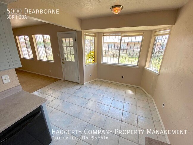 Foto del edificio - 5000 Dearborne-