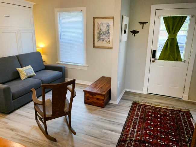 Foto del edificio - 2716 18th St N