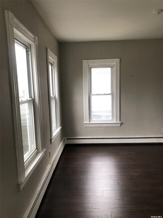Foto del edificio - 502 Lakeview Ave